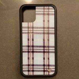 I phone 11 wildflower case